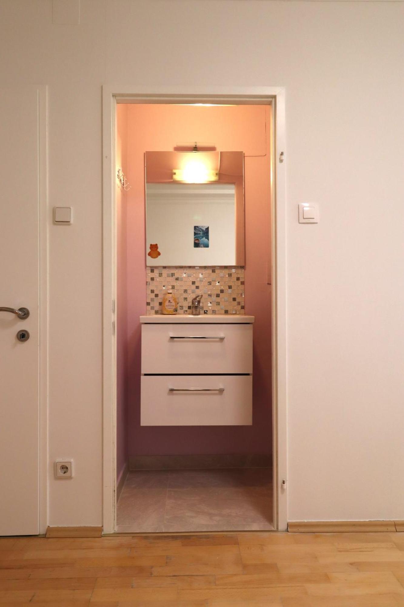 Nettes Wohnapartment Nahe Prater เวียนนา ภายนอก รูปภาพ